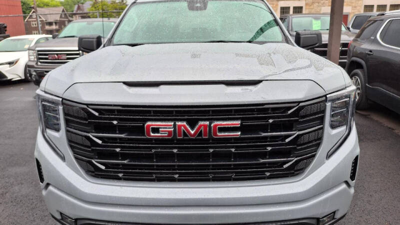 2024 GMC Sierra 1500 Elevation Standard