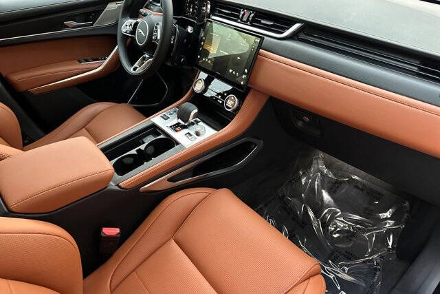 2026 Jaguar F-PACE P250 R-Dynamic S