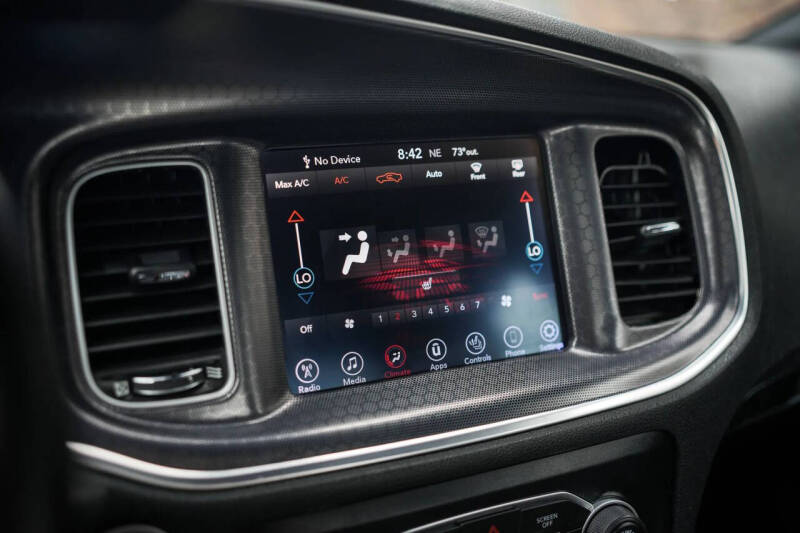 2017 Dodge Charger SXT