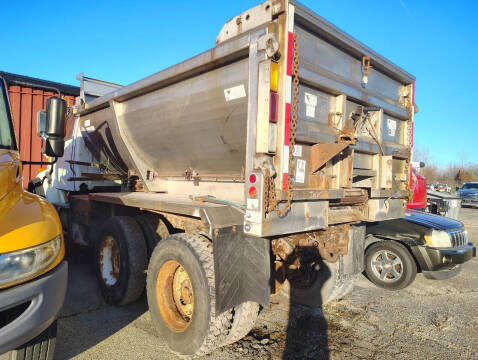 2005 Sterling 7500 Diesel