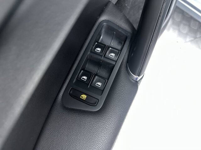 2015 Volkswagen Golf TSI SE