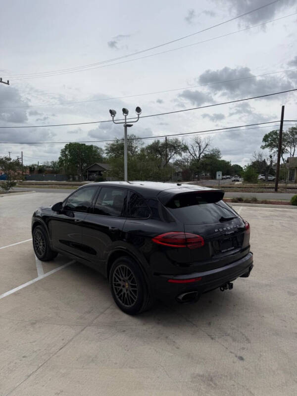 2017 Porsche Cayenne