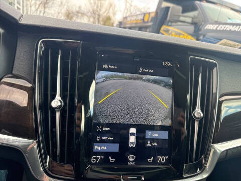 2018 Volvo S90 T5 Momentum