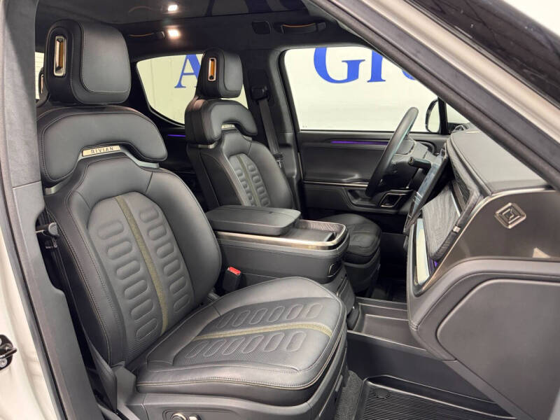 2022 Rivian R1T Adventure