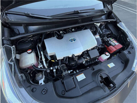 2016 Toyota Prius Two