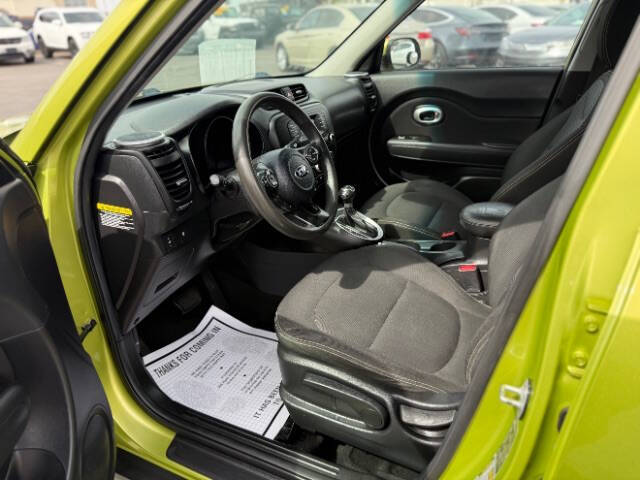 2015 Kia Soul +