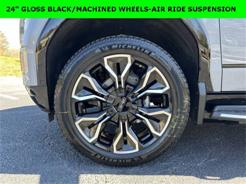 2025 GMC Sierra EV Denali