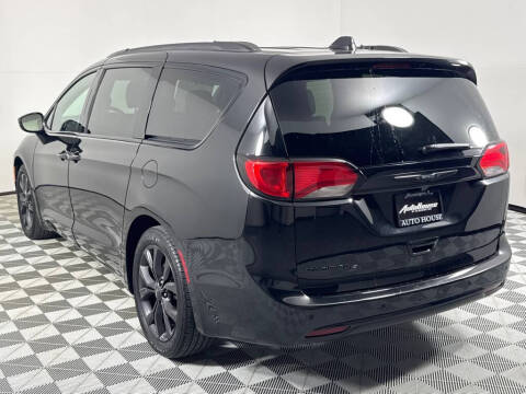 2019 Chrysler Pacifica Touring L Plus