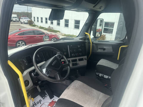 2020 Freightliner Cascadia