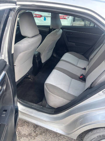 2016 Toyota Corolla LE