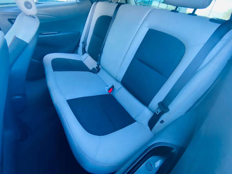 2017 Chevrolet Bolt EV LT