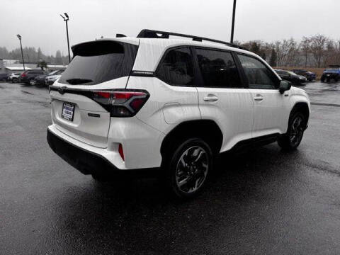 2025 Subaru Forester Premium Hybrid