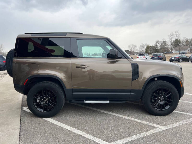 2023 Land Rover Defender 90 S