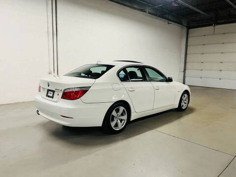 2008 BMW 5 Series 528xi