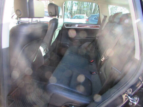 2012 Volkswagen Touareg VR6 Sport