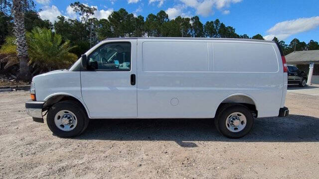 2025 Chevrolet Express 2500
