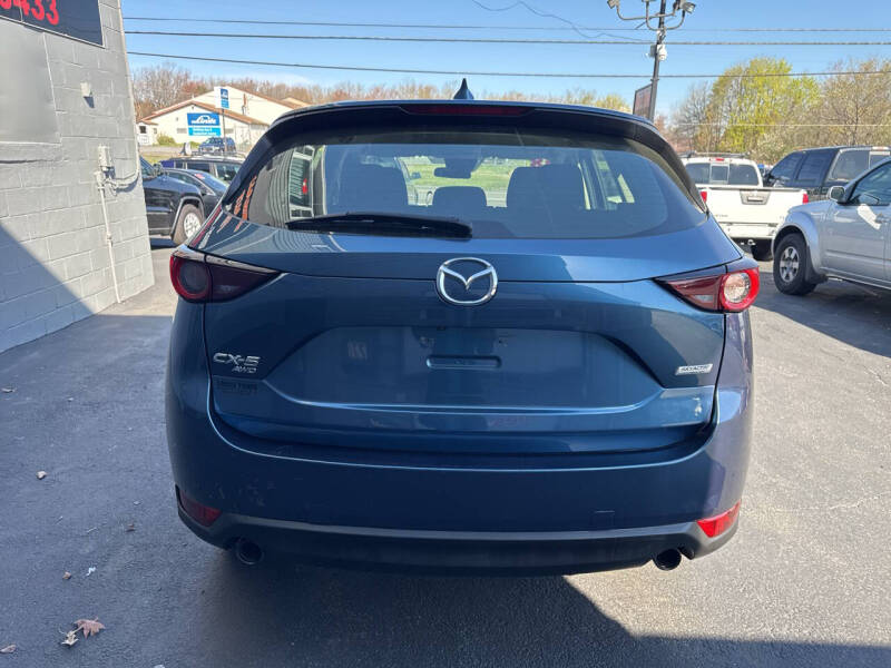 2018 Mazda CX-5 Sport