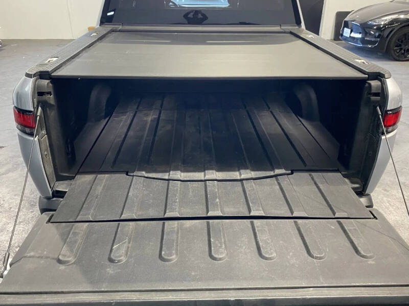 2022 Rivian R1T Adventure