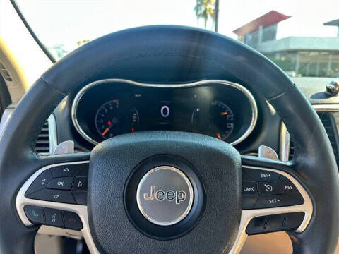 2015 Jeep Grand Cherokee Laredo