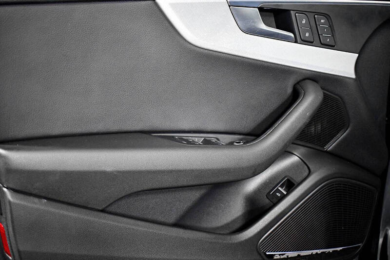 2017 Audi A4 2.0T quattro Premium Plus