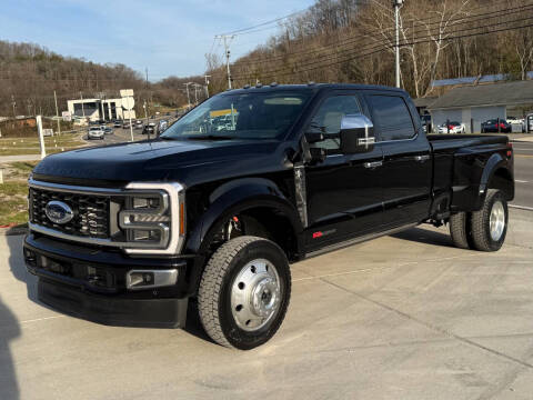 2026 Ford F-450 Super Duty Platinum