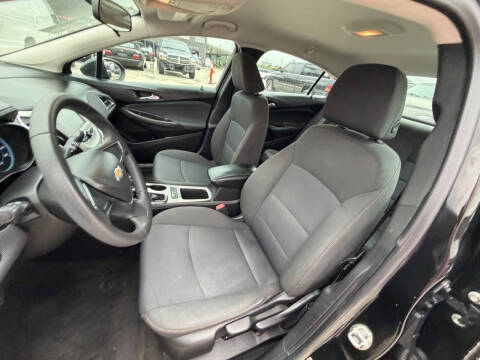 2018 Chevrolet Cruze LS Auto