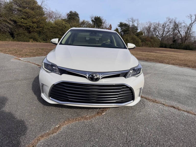 2017 Toyota Avalon XLE