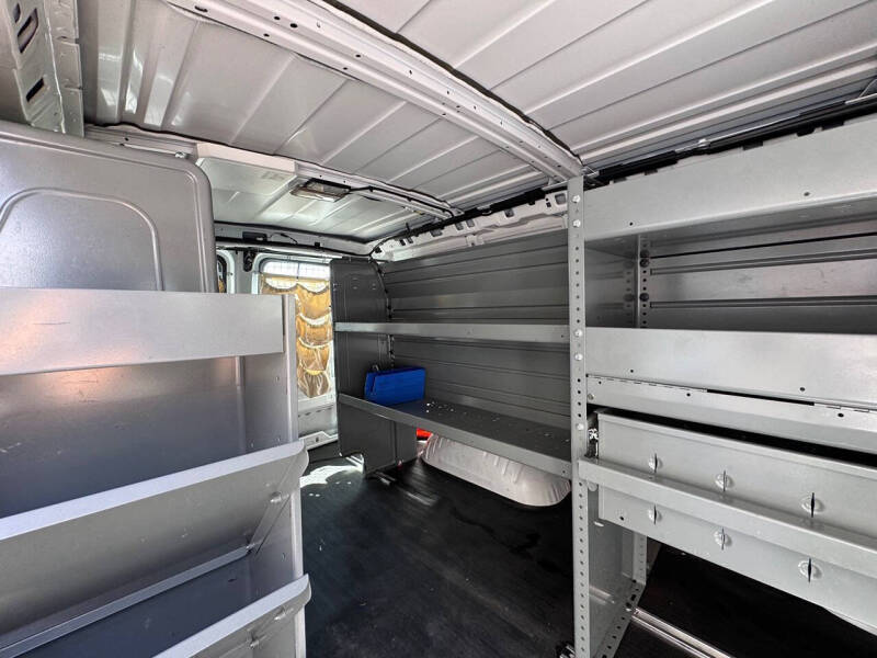 2014 Chevrolet Express 2500