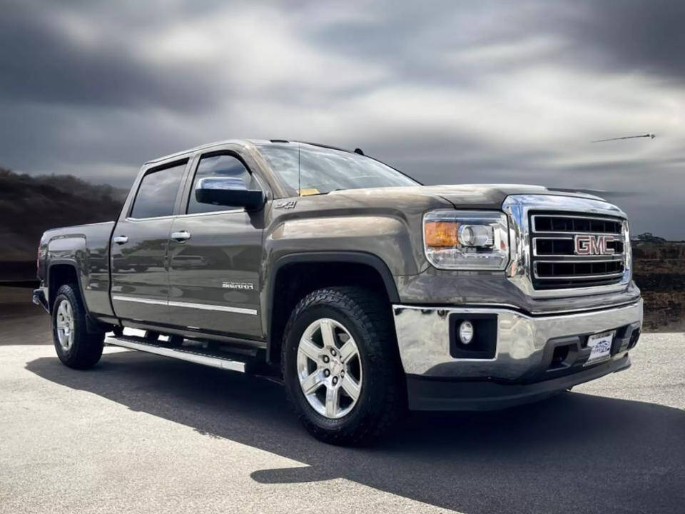 2014 GMC Sierra 1500 for sale at Best Buy Motors in Signal Hill, CA