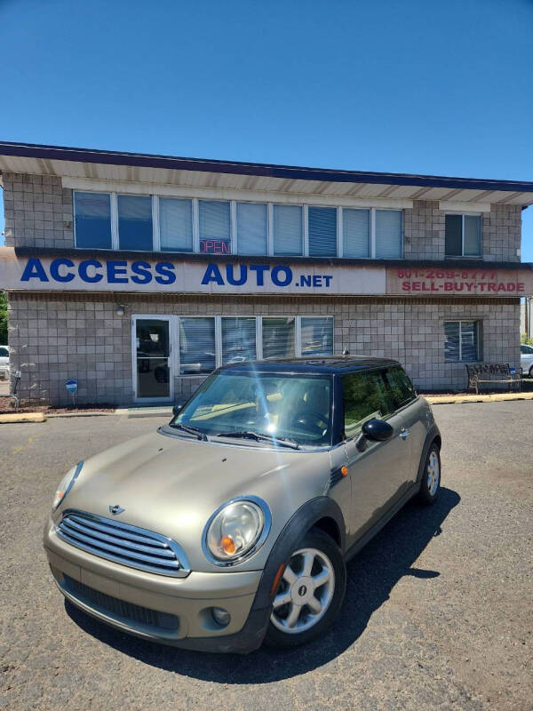 2010 MINI Cooper Base's photo