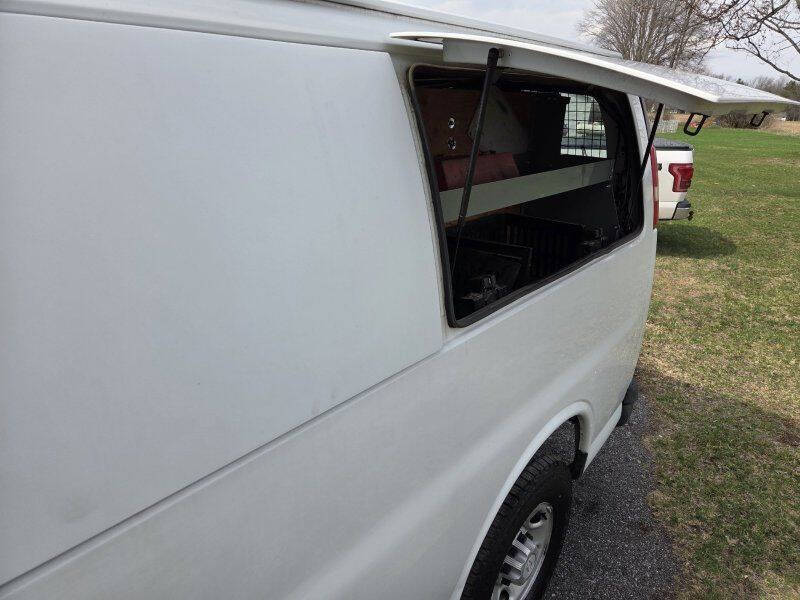 2017 Chevrolet Express 2500