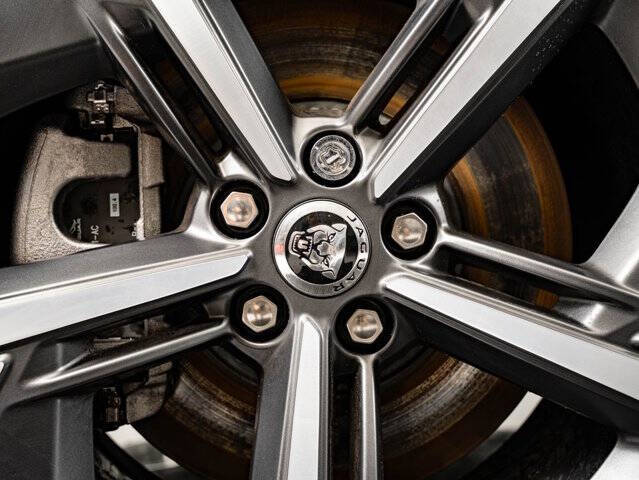 2024 Jaguar E-PACE P250 R-Dynamic SE
