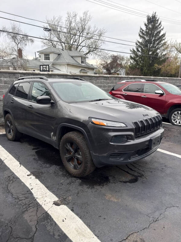 2016 Jeep Cherokee Sport