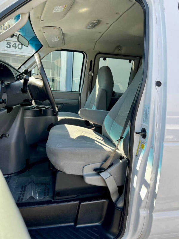 2008 Ford E-Series