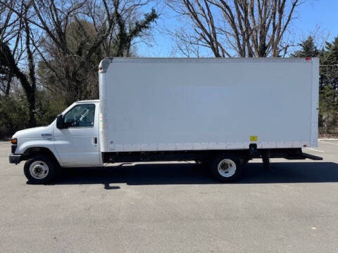 2016 Ford E-Series for sale at Mater's Motors in Stanley NC