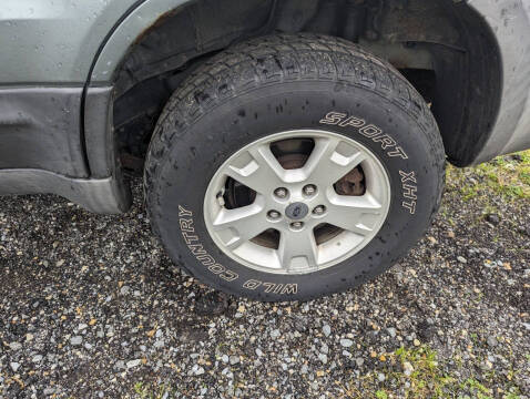 2005 Ford Escape XLT