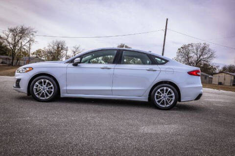 2020 Ford Fusion SE