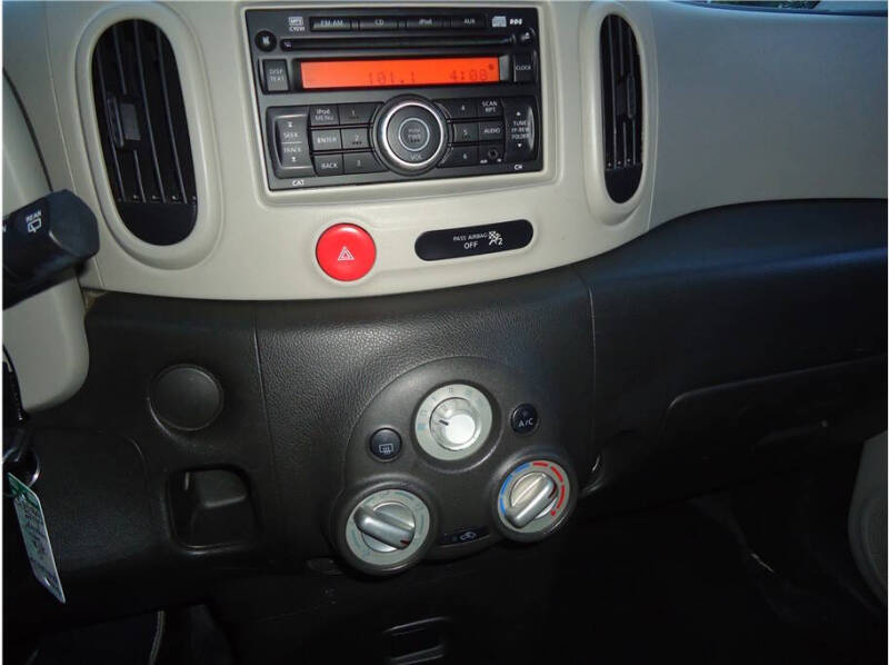 2014 Nissan cube