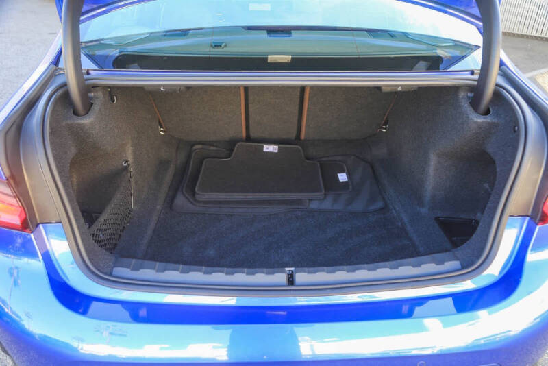 2023 BMW 3 Series M340i