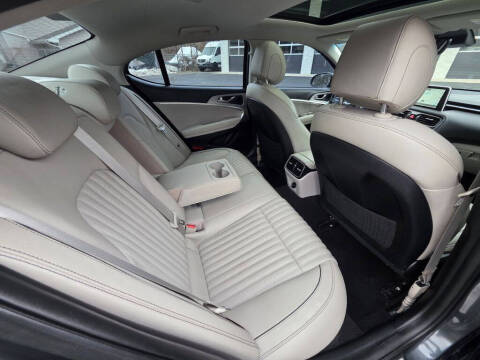 2021 Genesis G70