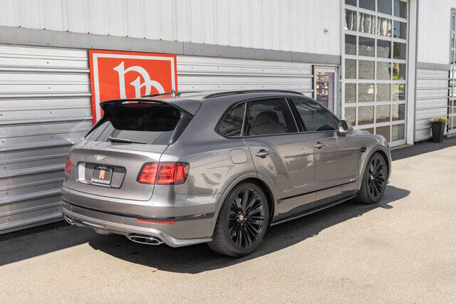 2020 Bentley Bentayga 41