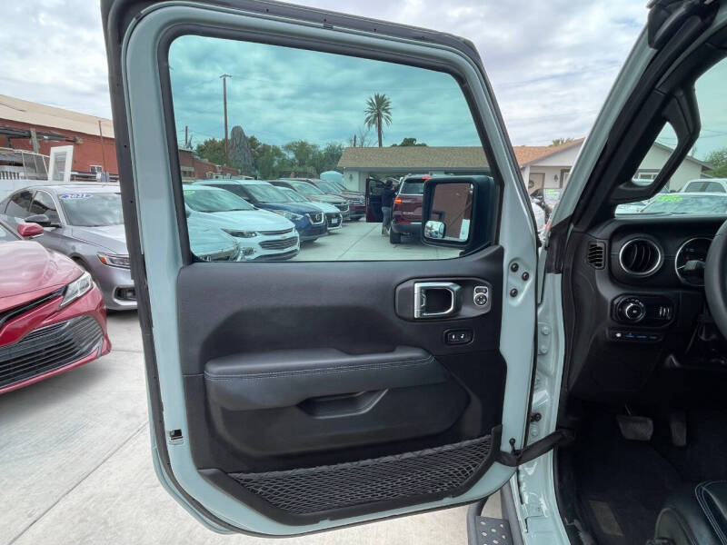2023 Jeep Wrangler Rubicon 4xe