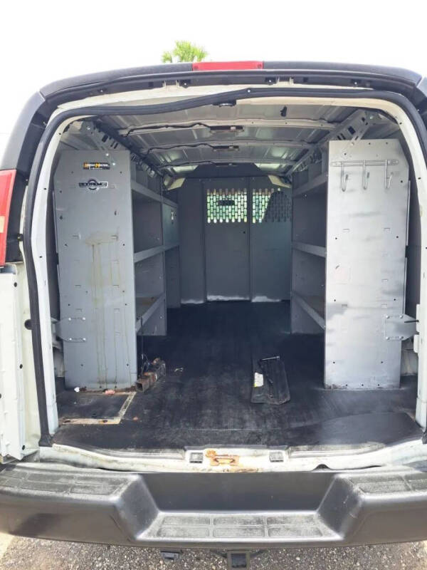 2017 Chevrolet Express 2500