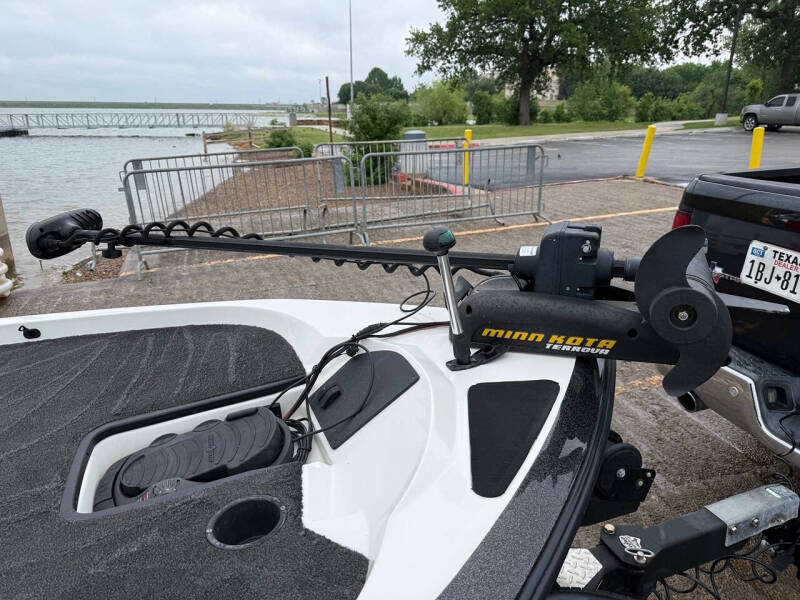 2016 Stratos 176 VLO