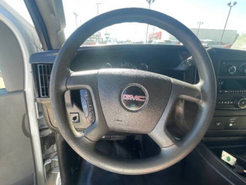 2017 GMC Savana 2500