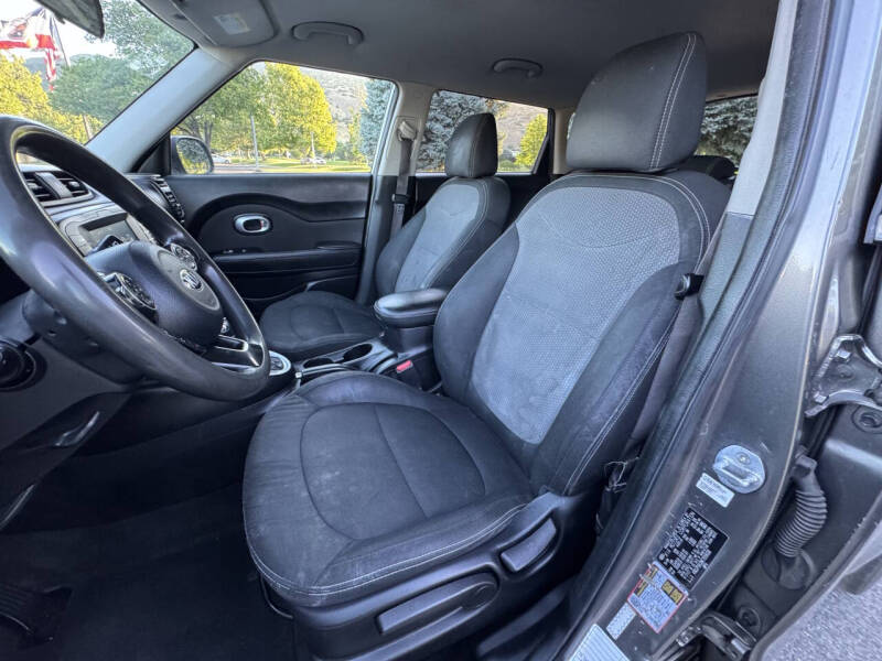 2019 Kia Soul +