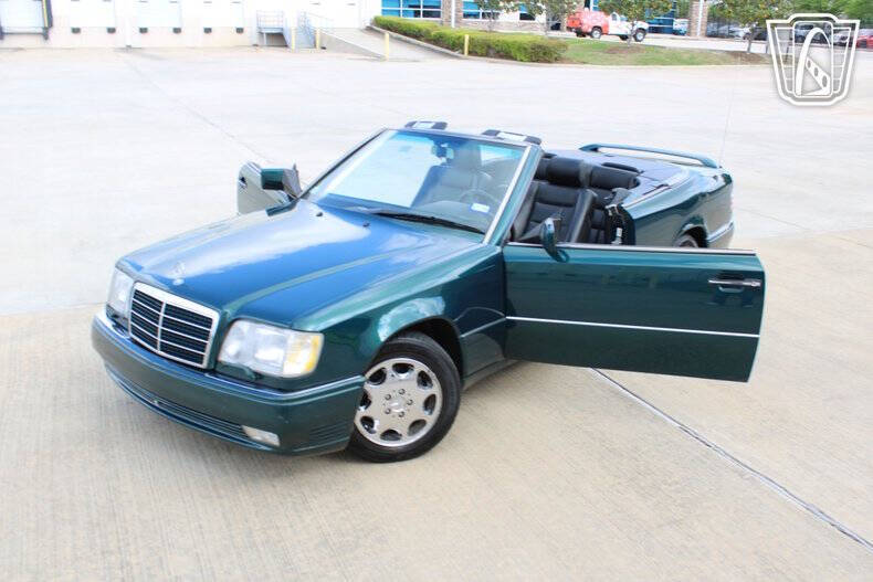 1994 Mercedes-Benz E-Class E 320