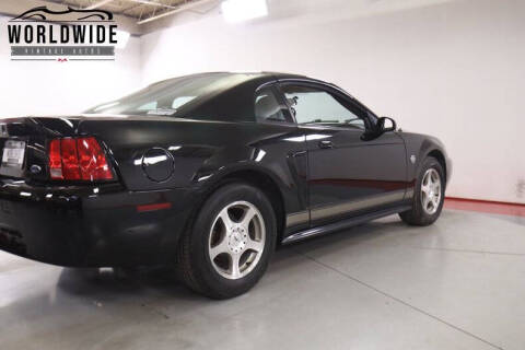 2004 Ford Mustang