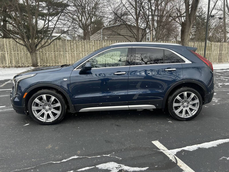 2020 Cadillac XT4 Premium Luxury