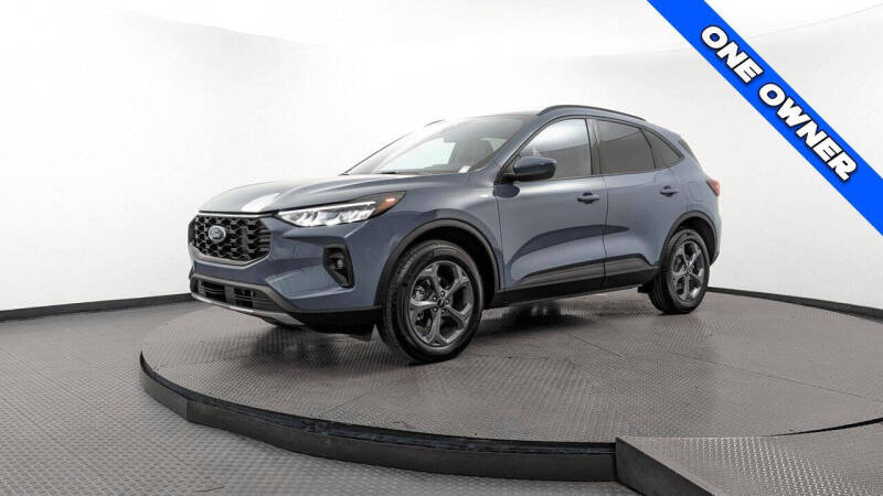 2025 Ford Escape ST-Line Select